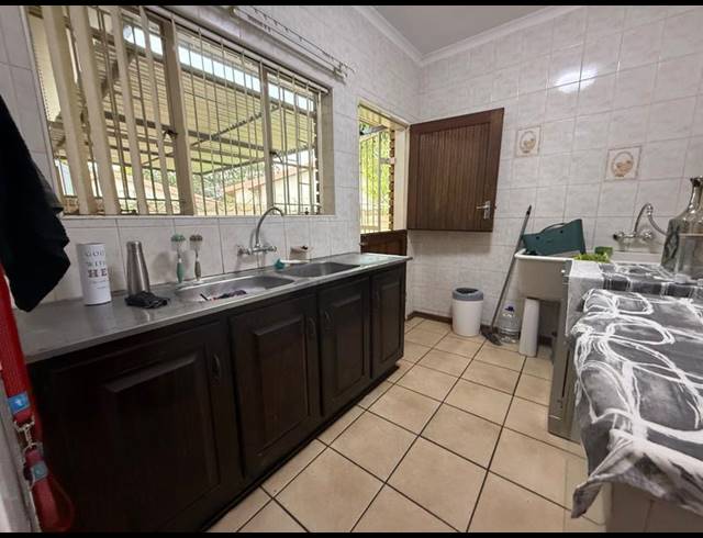 3 BEDROOM HOUSE FOR SALE IN VANDERBIJLPARK SE 2